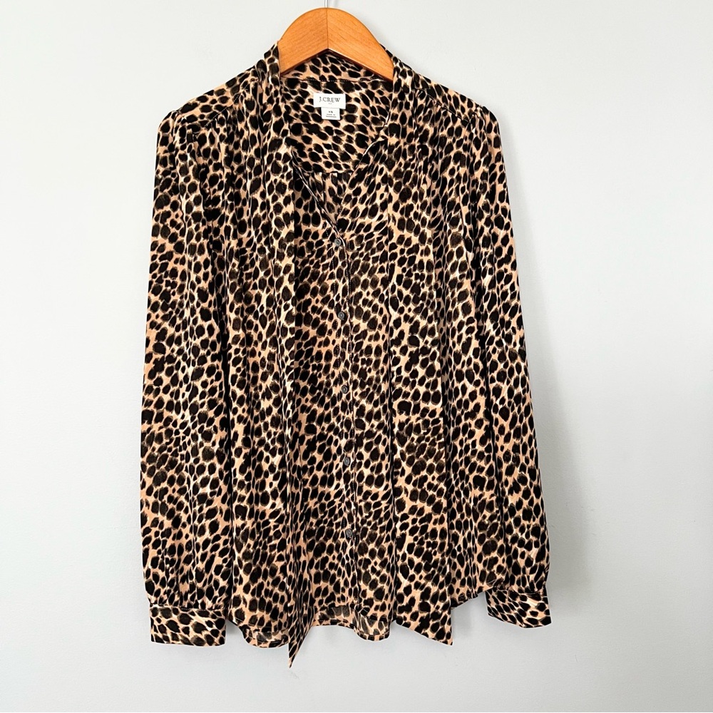 J.Crew Leopard Print Tie-Neck Blouse XS Animal Print Workwear Top